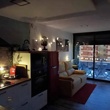 Centro Apto 1 Hab 2-4 Personas Piscina Wifi Terraza Ascensor 3 Planta Apartamento